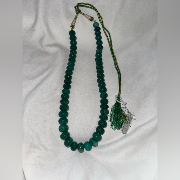 Vintage 688 ct Emerald Barrel Carved Necklace w/Adjustable Tassel Cord